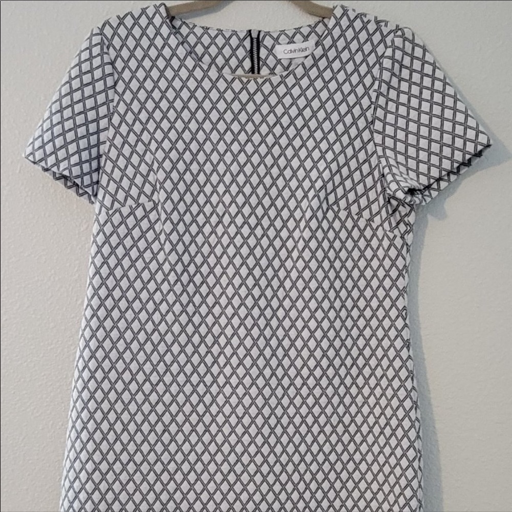 NWT Calvin Klein Dress White Black Diamond Size 10